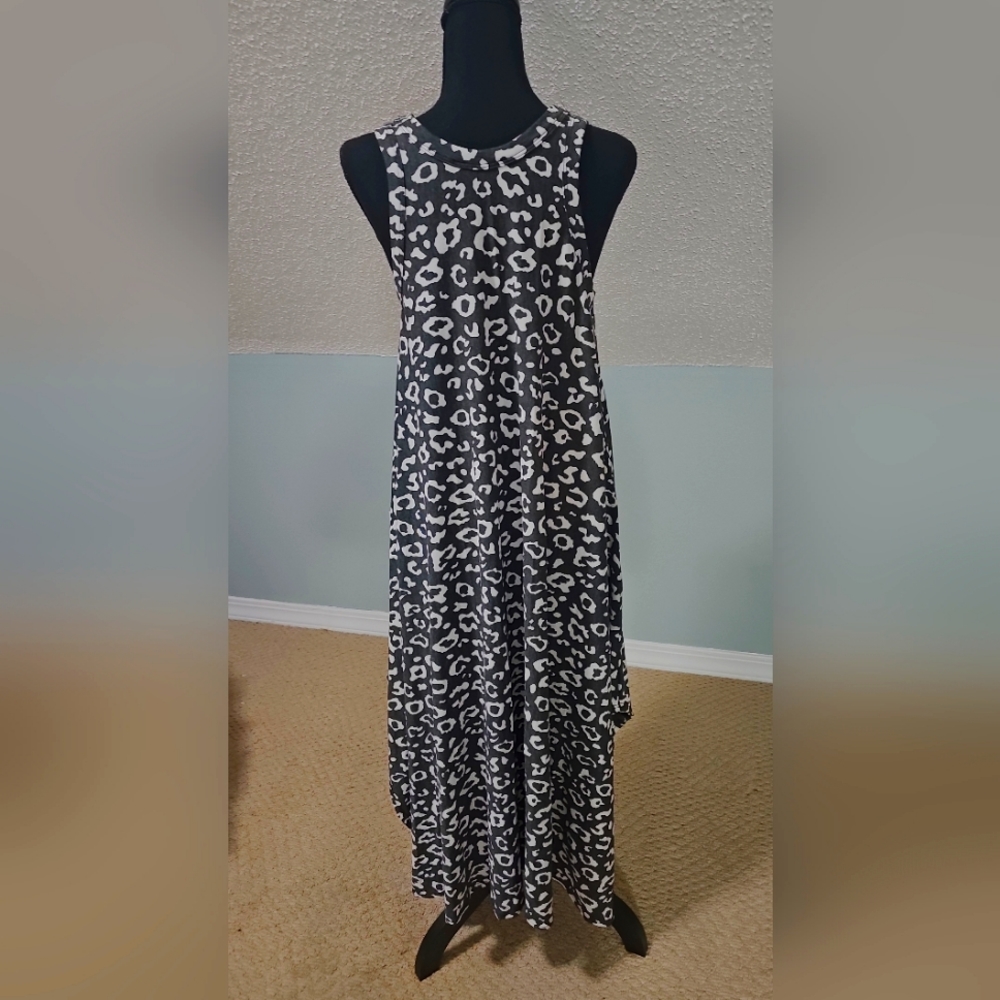 Black and white spotted dress